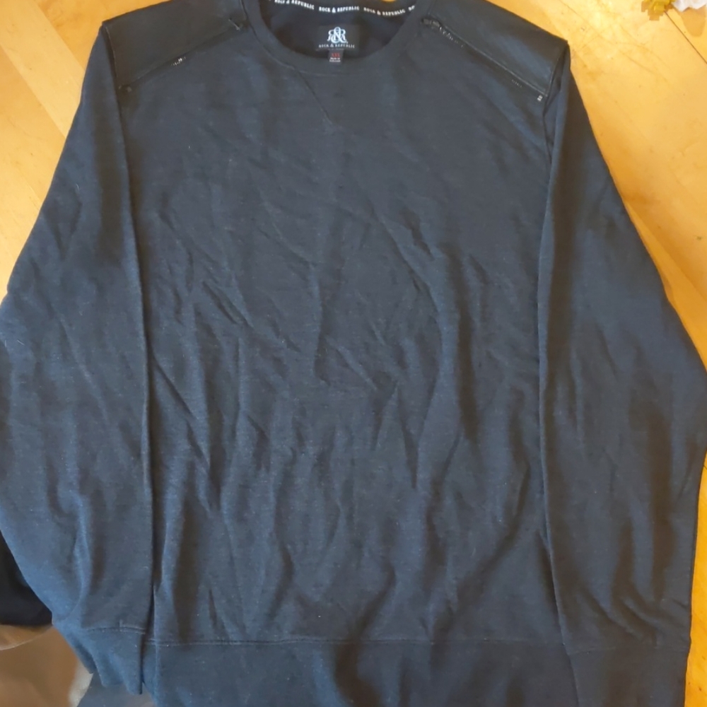 Rock and Republic sweater XXL